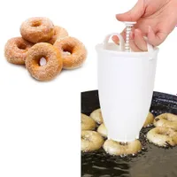 Dough dispenser