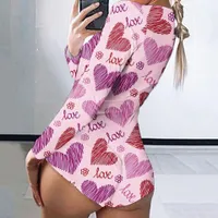 Women's sleepsuit with long sleeves and Love print