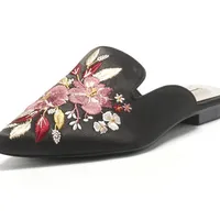 Women's slippers with flower print