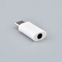 Adaptor USB-C la jack 3,5mm