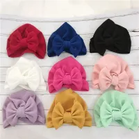 Children's hat with bow