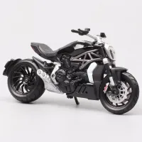 Model motocicletă Ducati XDiavel (2016 Xdiavel)