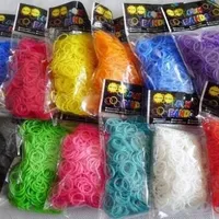 Set colorat de elastic pentru împletit brățări - 600 bucăți
