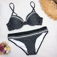 Women's sexy two-piece swimsuit with push-up effect