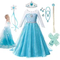 Dziewczęca piękna sukienka Elsa