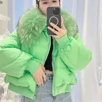 Women's light fashionable luxury jacket with large fur collar for winter, with free cut and long sleeves in different colors