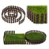 Gard viu miniatural din lemn pentru grădină