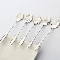 Spoon in flower shape 5 k