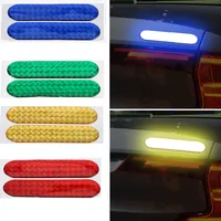 Stickere reflectorizante pentru ușile mașinii