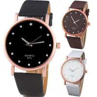 Stylish ladies watch with round dial