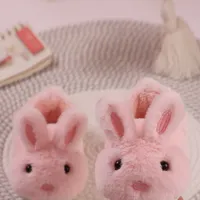 Chaussons d'enfants mignons avec oreilles de lapin - chaussures d'intérieur d'hiver pour garder les pieds au chaud