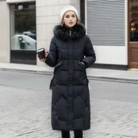 Veste matelassée d'hiver longue et élégante pour femmes avec fourrure - divers coloris