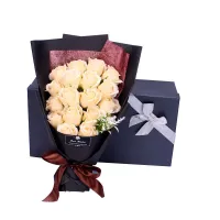 18 roses artificielles pour la Saint-Valentin