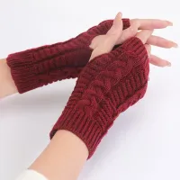 Moderné ohrievače rúk - pletený teplý materiál, farebnejšie varianty