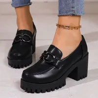 Mocassins à plateforme pour femme en couleur unie, avec boucle décorative, découpe basse, enfilables, à talon compensé, polyvalents