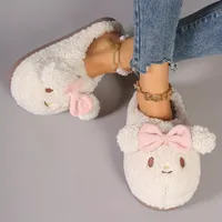 Chaussons en Peluche Adorables avec Motifs Dessinés, Semelle Douce, Enfilables, pour un Confort Chaleureux à Domicile