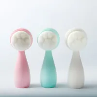 Cute silicone face brush in the shape of cat paws for gentle and gentle cleaning