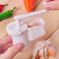 Garlic grinder