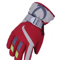 Children's ski gloves of high quality