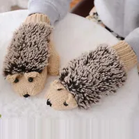 Cute Ladies Hedge Gloves