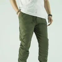 Men's monochrome track pants, loose fit, suitable for everyday wear