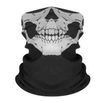 Protective scarf with skull