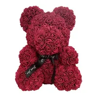 Ursuleț cadou plin cu trandafiri - mai multe variante