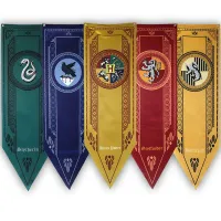 Decorative wall flag with the popular motif of the Harry Potter series