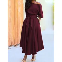 Robe élégante pour femme avec jupe évasée