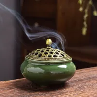 Cardid tray with a small deposit on frankincense