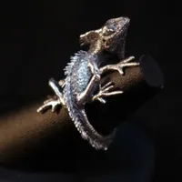 Lizard ring