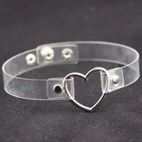 Choker transparent cu inimioară