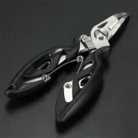 Multifunctional fishing pliers