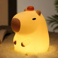 Noční lampička ve tvaru roztomilé kapybary - silikonová, USB dobíjení, vhodná do dětského pokoje